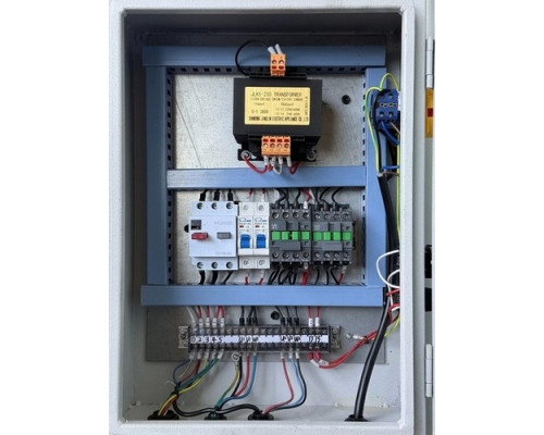 Купить Консольный вертикально-фрезерный станок 9craft PM1370