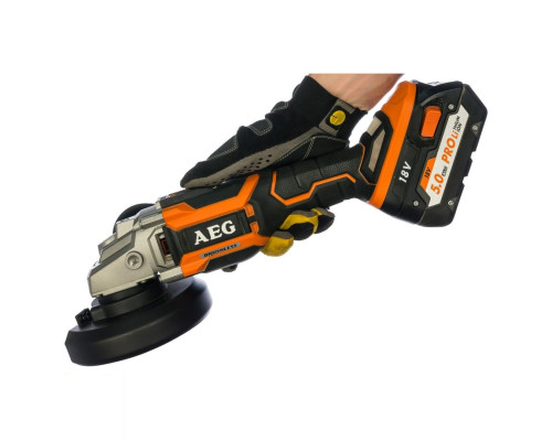 Купить Угловая шлифмашина аккумуляторная AEG BEWS18-125BL-502C