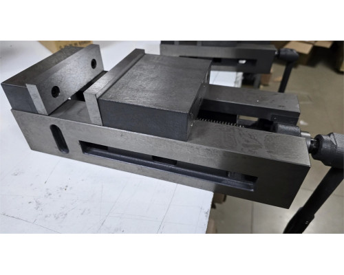 Купить Тиски станочные прецизионные QM16100N жестко-фиксирующие