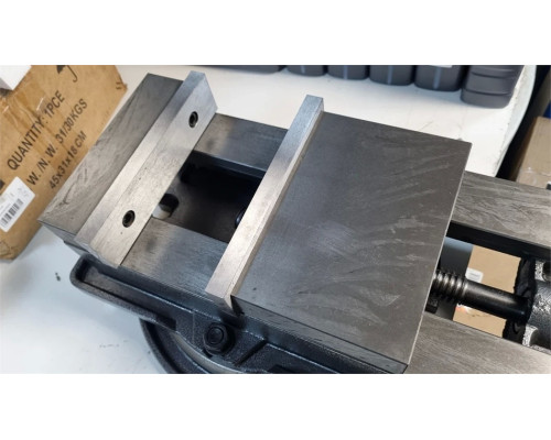 Купить Тиски станочные прецизионные QM16100 поворотные тип 3418