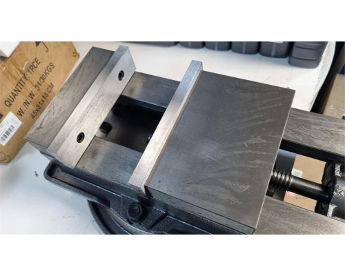 Купить Тиски станочные прецизионные QM16200 поворотные тип 3418