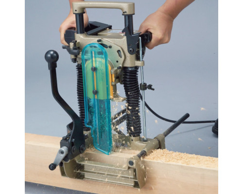Купить Пазориз Makita 7104L