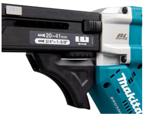 Купить Аккумуляторный магазинный шуруповерт с автоподачей Makita DFR452Z, без акб и з/п