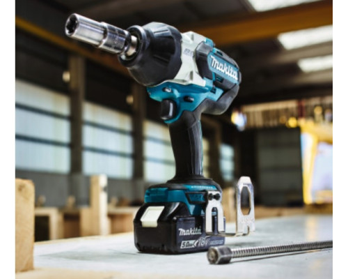 Купити Акумуляторний ударний гайкокрут з подовженим хвостовиком LXT Makita DTW1005Z (каркас)