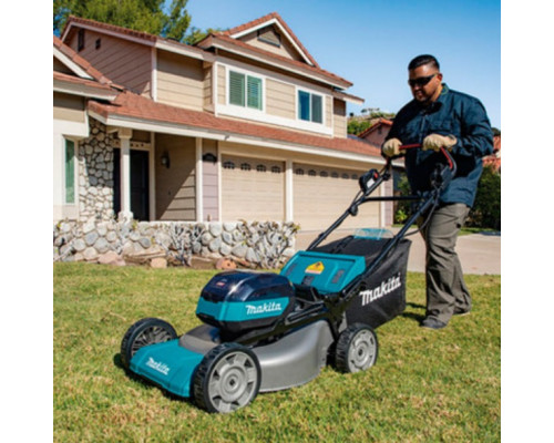 Купить Газонокосилка аккумуляторная Makita LM002GT201
