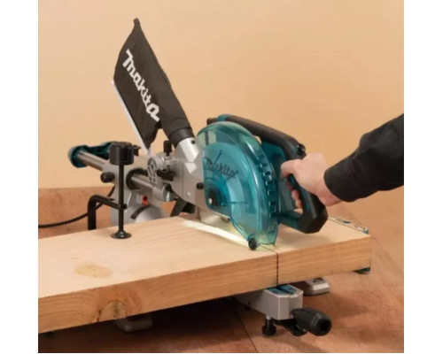 Купить Пилка торцовочная Makita LS0816F