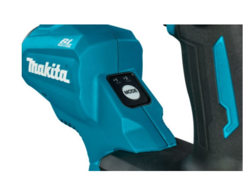 Купить Аккумуляторный виброуплотнитель бетона Makita XGT 40 V Max VR003GZ, без акб и ж/п