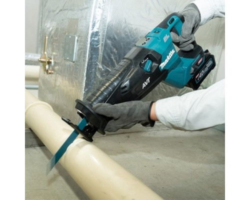 Купить Аккумуляторная сабельная пила Makita JR002GM201