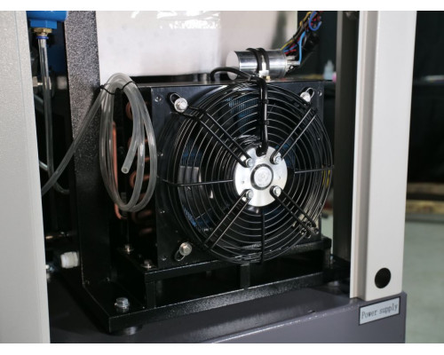 Купить Винтовой компрессор Mast LZN-8 COMBO inverter (осушитель + ресивер 300 л, двигатель на постоянных магнитах)