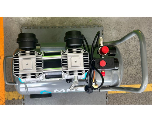 Купить Безмасляный поршневой компрессор Mast MOF1390/1100-30L