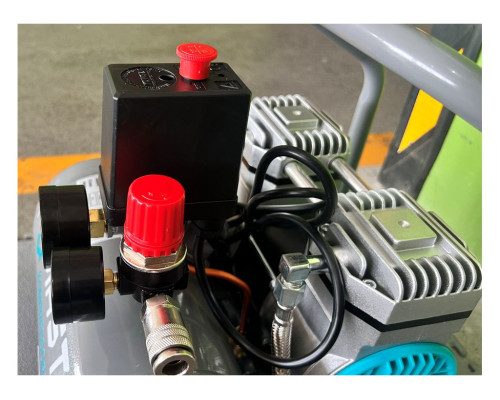 Купить Безмасляный поршневой компрессор Mast MOF1390/1100 compact