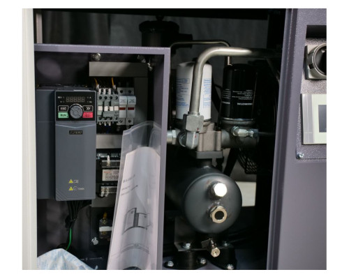 Купити Гвинтовий компресор Mast SH-5 Inverter (двигун на постійних магнітах)