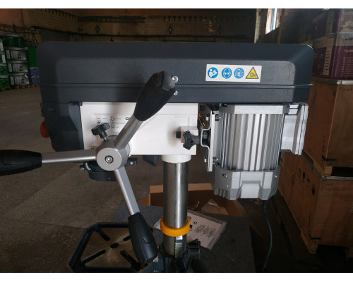 Купить Сверлильный станок Optimum Maschinen OPTIdrill DQ 18 (3191042)