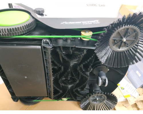 Купить Ручная подметальная машина Cleancraft HKM 700 (7304007)