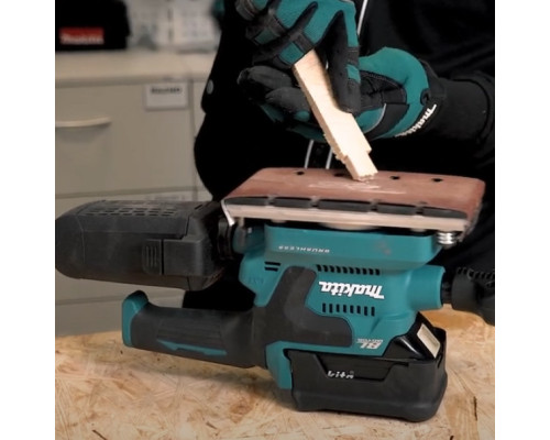 Купить Аккумуляторная виброшлифмашина Makita DBO380Z (без АКБ) (DBO380Z).