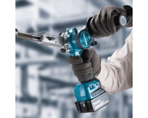 Купить Аккумуляторная ленточная шлифмашина Makita LXT 18В, 9х533мм Каркас (DBS180Z).