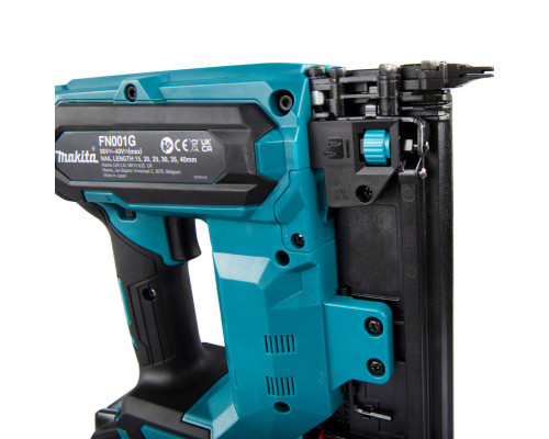 Купить Аккумуляторный гвоздезабиватель Makita XGT 40 V MAX FN001GA201