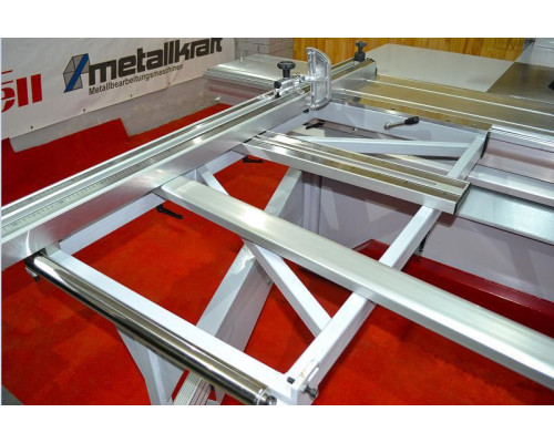 Купить Форматно-раскроечный станок Holzmann FKS 400VF-3200