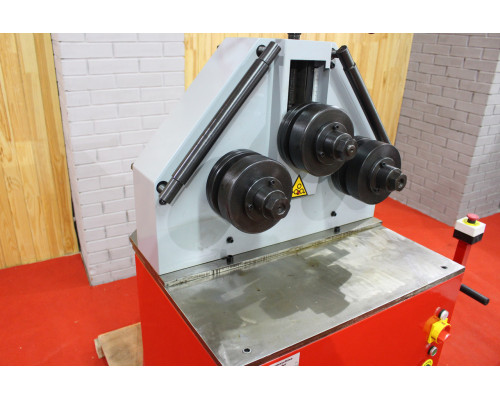 Купити Верстат для згинання Holzmann RBM 40K