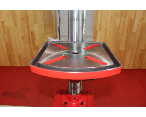 Купить Сверлильный станок Holzmann SB 4116HM