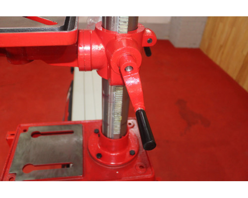 Купить Сверлильный станок Holzmann SB 4116HM