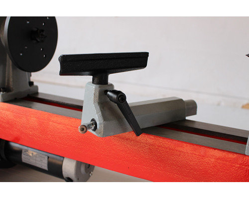Купить Токарный станок по дереву Holzmann D 460F
