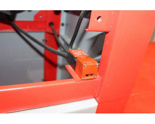 Купить Циркулярная пила Holzmann TS 250F-1600