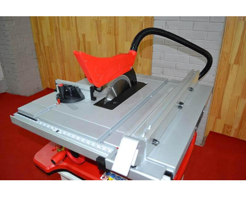 Купити Циркулярна пила Holzmann TK 255