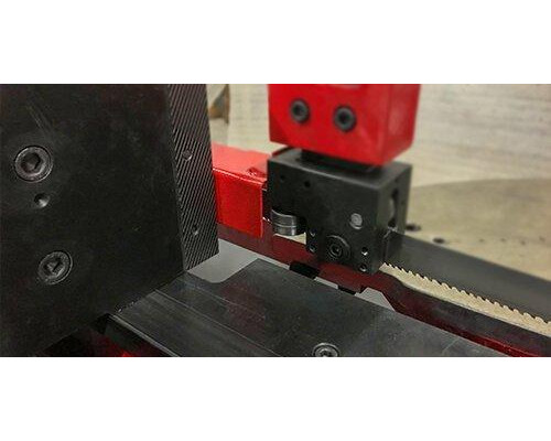 Купить Полуавтоматическая ленточная пила по металлу Karmetal KDG 300x500