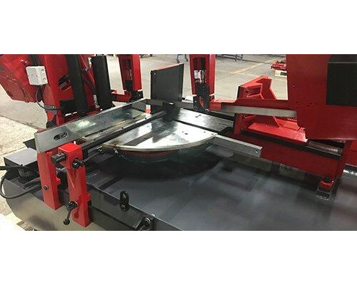 Купить Полуавтоматическая ленточная пила по металлу Karmetal KDG 400x580