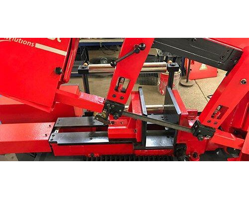 Купить Полуавтоматическая ленточная пила по металлу Karmetal KSA 300x400