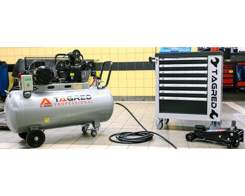 Купити Компресор масляний трициліндровий TAGRED TA309X